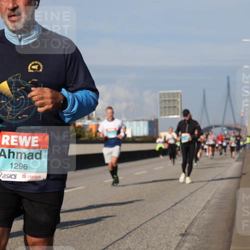03.10.2025 - Köhlbrandbrückenlauf Luisa Fischer http://msf.ph/oto/9014059 03.10.2025 10:58:06 Position 3 2024, 1296 meine-sportfotos.de