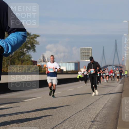 03.10.2025 - Köhlbrandbrückenlauf Luisa Fischer http://msf.ph/oto/9014061 03.10.2025 10:58:07 Position 3 2024, 96 meine-sportfotos.de
