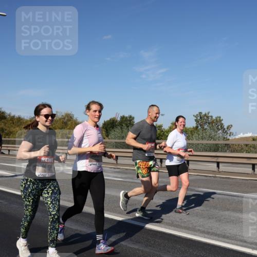 03.10.2025 - Köhlbrandbrückenlauf Julia Fischer http://msf.ph/oto/9014067 03.10.2025 13:08:23 Position 3 5297 meine-sportfotos.de