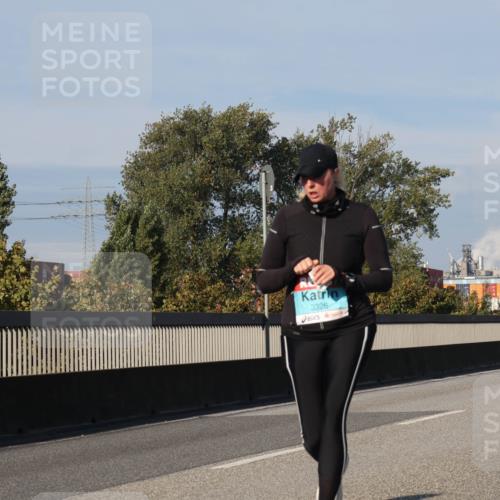 03.10.2025 - Köhlbrandbrückenlauf Luisa Fischer http://msf.ph/oto/9014109 03.10.2025 10:58:11 Position 3  meine-sportfotos.de