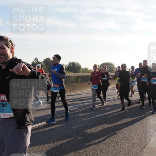 03.10.2025 - Köhlbrandbrückenlauf Fabian Wolf http://msf.ph/oto/9014124 03.10.2025 09:24:26 Position 3 1136, 1254 meine-sportfotos.de
