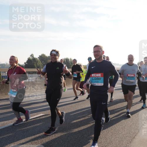 03.10.2025 - Köhlbrandbrückenlauf Fabian Wolf http://msf.ph/oto/9014179 03.10.2025 09:24:28 Position 3 2148, 2509, 1704 meine-sportfotos.de