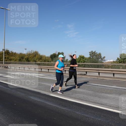 03.10.2025 - Köhlbrandbrückenlauf Julia Fischer http://msf.ph/oto/9014187 03.10.2025 13:08:48 Position 3  meine-sportfotos.de
