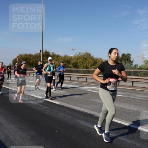 03.10.2025 - Köhlbrandbrückenlauf Julia Fischer http://msf.ph/oto/9014257 03.10.2025 13:09:02 Position 3 5476 meine-sportfotos.de