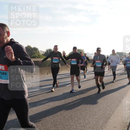 03.10.2025 - Köhlbrandbrückenlauf Fabian Wolf http://msf.ph/oto/9014269 03.10.2025 09:24:32 Position 3 2308, 2784 meine-sportfotos.de