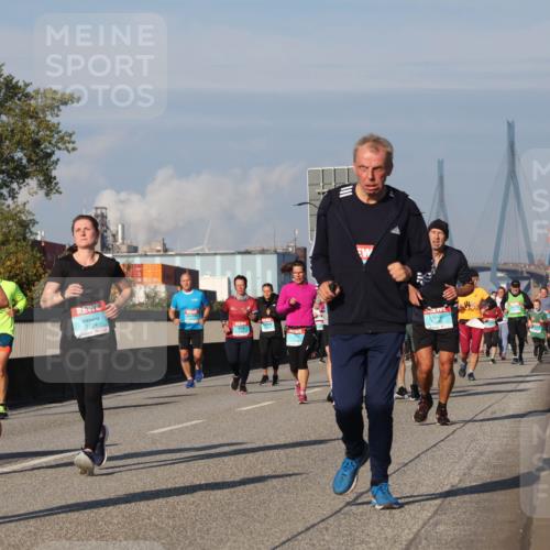 03.10.2025 - Köhlbrandbrückenlauf Luisa Fischer http://msf.ph/oto/9014301 03.10.2025 10:58:30 Position 3 1604, 25, 1460, 3724 meine-sportfotos.de