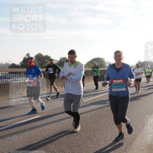 03.10.2025 - Köhlbrandbrückenlauf Fabian Wolf http://msf.ph/oto/9014341 03.10.2025 09:24:35 Position 3 3693 meine-sportfotos.de