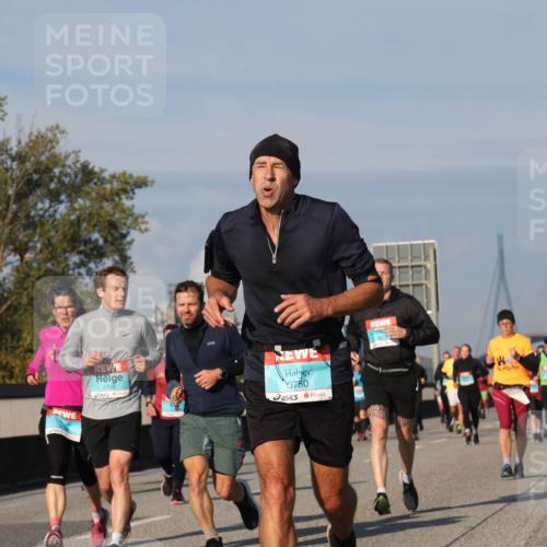 03.10.2025 - Köhlbrandbrückenlauf Luisa Fischer http://msf.ph/oto/9014350 03.10.2025 10:58:35 Position 3 1108, 3750 meine-sportfotos.de