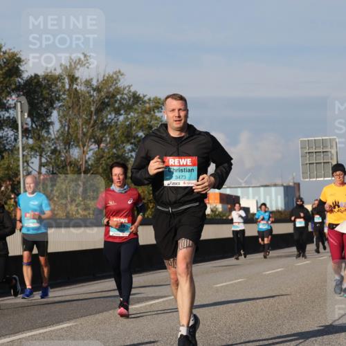 03.10.2025 - Köhlbrandbrückenlauf Luisa Fischer http://msf.ph/oto/9014378 03.10.2025 10:58:38 Position 3 3473 meine-sportfotos.de