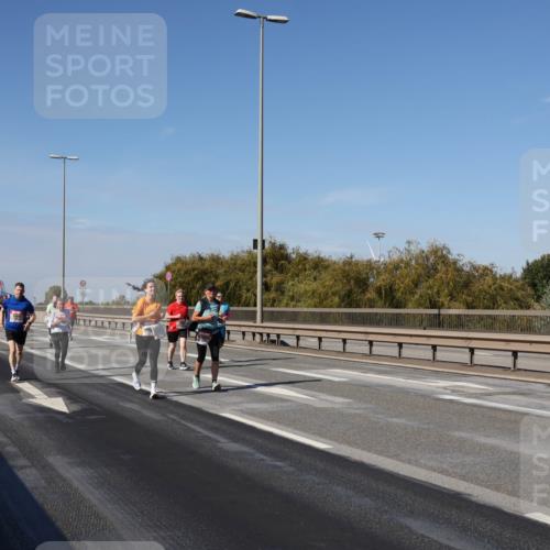 03.10.2025 - Köhlbrandbrückenlauf Julia Fischer http://msf.ph/oto/9014499 03.10.2025 13:09:56 Position 3  meine-sportfotos.de