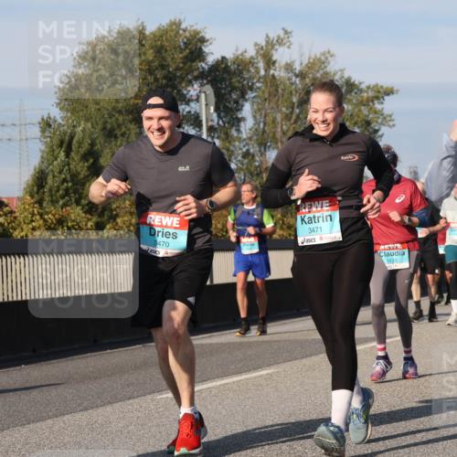 03.10.2025 - Köhlbrandbrückenlauf Luisa Fischer http://msf.ph/oto/9014527 03.10.2025 10:58:53 Position 3 2, 3470, 3471, 1633, 3037 meine-sportfotos.de