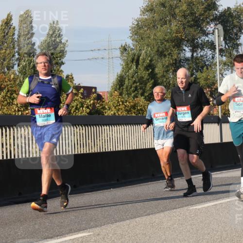 03.10.2025 - Köhlbrandbrückenlauf Luisa Fischer http://msf.ph/oto/9014558 03.10.2025 10:58:56 Position 3 3691, 1848, 1523, 1782, 3126 meine-sportfotos.de