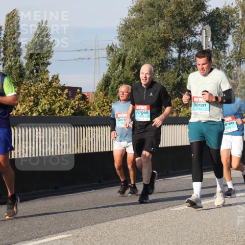 03.10.2025 - Köhlbrandbrückenlauf Luisa Fischer http://msf.ph/oto/9014562 03.10.2025 10:58:56 Position 3 3691, 1848, 1782, 152, 3126, 1588 meine-sportfotos.de