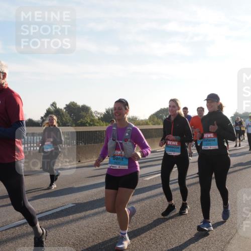 03.10.2025 - Köhlbrandbrückenlauf Fabian Wolf http://msf.ph/oto/9014697 03.10.2025 09:24:49 Position 3 2637, 2284, 2271 meine-sportfotos.de