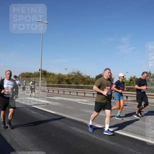 03.10.2025 - Köhlbrandbrückenlauf Julia Fischer http://msf.ph/oto/9014720 03.10.2025 13:10:42 Position 3  meine-sportfotos.de