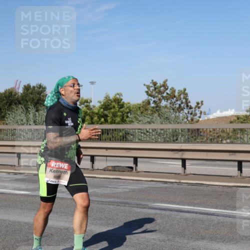 03.10.2025 - Köhlbrandbrückenlauf Julia Fischer http://msf.ph/oto/9014766 03.10.2025 13:10:50 Position 3 6608 meine-sportfotos.de