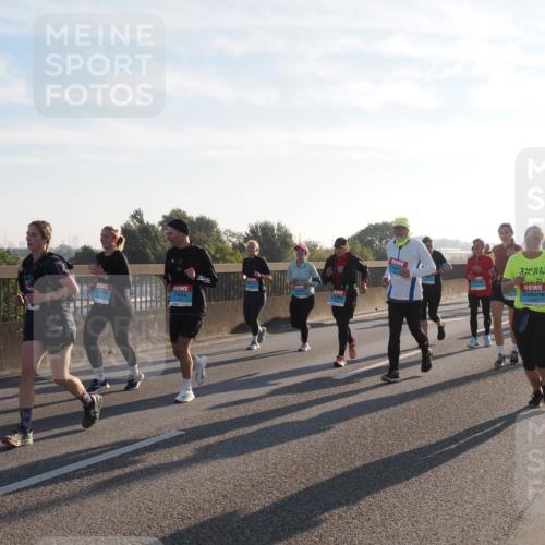 03.10.2025 - Köhlbrandbrückenlauf Fabian Wolf http://msf.ph/oto/9014782 03.10.2025 09:24:53 Position 3 1800 meine-sportfotos.de