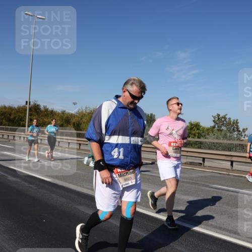 03.10.2025 - Köhlbrandbrückenlauf Julia Fischer http://msf.ph/oto/9014874 03.10.2025 13:11:18 Position 3 41, 6023, 5877 meine-sportfotos.de