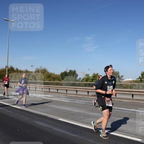 03.10.2025 - Köhlbrandbrückenlauf Julia Fischer http://msf.ph/oto/9014987 03.10.2025 13:11:40 Position 3  meine-sportfotos.de