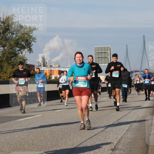 03.10.2025 - Köhlbrandbrückenlauf Luisa Fischer http://msf.ph/oto/9015018 03.10.2025 10:59:42 Position 3 1905, 1754 meine-sportfotos.de