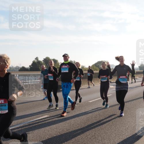 03.10.2025 - Köhlbrandbrückenlauf Fabian Wolf http://msf.ph/oto/9015035 03.10.2025 09:25:01 Position 3 2574, 2463, 2320, 2830 meine-sportfotos.de