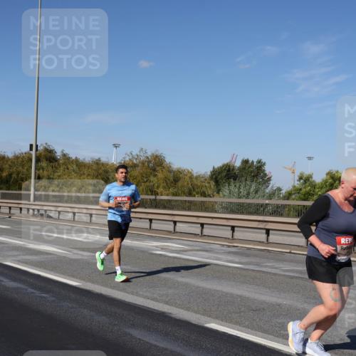 03.10.2025 - Köhlbrandbrückenlauf Julia Fischer http://msf.ph/oto/9015049 03.10.2025 13:11:54 Position 3  meine-sportfotos.de