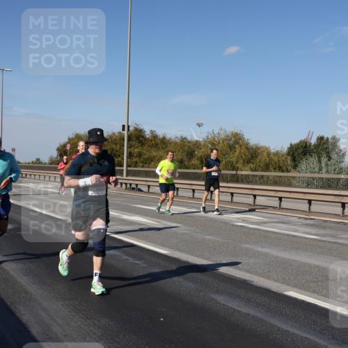 03.10.2025 - Köhlbrandbrückenlauf Julia Fischer http://msf.ph/oto/9015104 03.10.2025 13:12:11 Position 3 5110 meine-sportfotos.de
