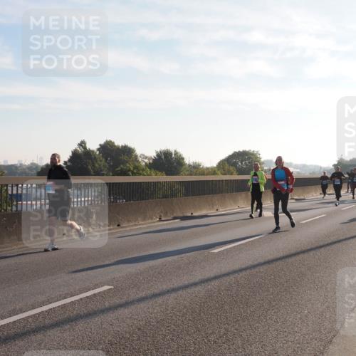 03.10.2025 - Köhlbrandbrückenlauf Fabian Wolf http://msf.ph/oto/9015131 03.10.2025 09:25:04 Position 3  meine-sportfotos.de