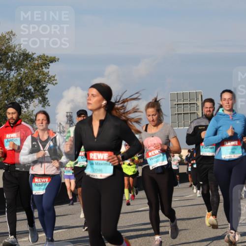 03.10.2025 - Köhlbrandbrückenlauf Luisa Fischer http://msf.ph/oto/9015171 03.10.2025 10:59:58 Position 3 1492, 156, 181, 2046, 1907, 3144, 3788, 3761 meine-sportfotos.de