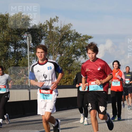 03.10.2025 - Köhlbrandbrückenlauf Luisa Fischer http://msf.ph/oto/9015242 03.10.2025 11:00:06 Position 3 1879, 878, 3727, 1480 meine-sportfotos.de