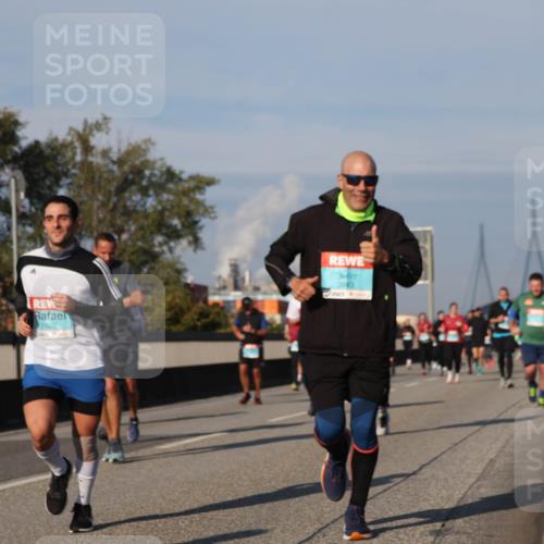 03.10.2025 - Köhlbrandbrückenlauf Luisa Fischer http://msf.ph/oto/9015290 03.10.2025 11:00:10 Position 3 1820 meine-sportfotos.de