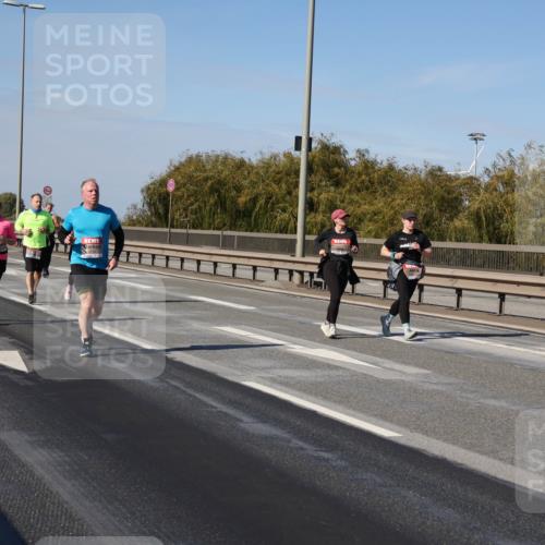 03.10.2025 - Köhlbrandbrückenlauf Julia Fischer http://msf.ph/oto/9015298 03.10.2025 13:12:53 Position 3  meine-sportfotos.de