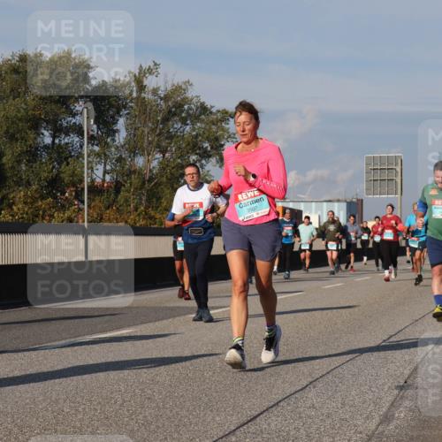 03.10.2025 - Köhlbrandbrückenlauf Luisa Fischer http://msf.ph/oto/9015321 03.10.2025 11:00:13 Position 3 3507 meine-sportfotos.de