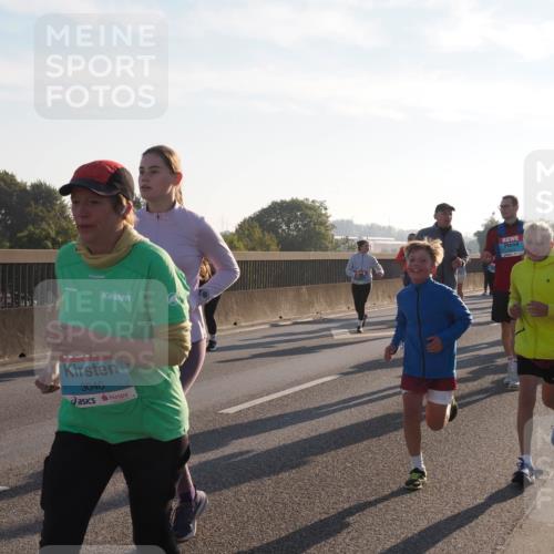 03.10.2025 - Köhlbrandbrückenlauf Fabian Wolf http://msf.ph/oto/9015337 03.10.2025 09:25:14 Position 3 3040 meine-sportfotos.de