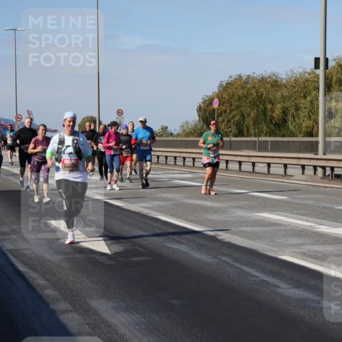 03.10.2025 - Köhlbrandbrückenlauf Julia Fischer http://msf.ph/oto/9015343 03.10.2025 13:13:05 Position 3  meine-sportfotos.de