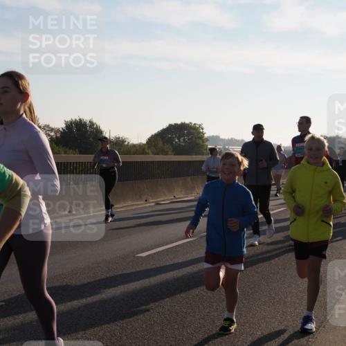 03.10.2025 - Köhlbrandbrückenlauf Fabian Wolf http://msf.ph/oto/9015349 03.10.2025 09:25:15 Position 3  meine-sportfotos.de