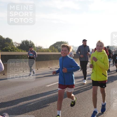 03.10.2025 - Köhlbrandbrückenlauf Fabian Wolf http://msf.ph/oto/9015353 03.10.2025 09:25:15 Position 3  meine-sportfotos.de