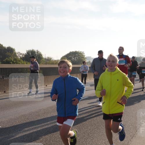 03.10.2025 - Köhlbrandbrückenlauf Fabian Wolf http://msf.ph/oto/9015360 03.10.2025 09:25:15 Position 3  meine-sportfotos.de