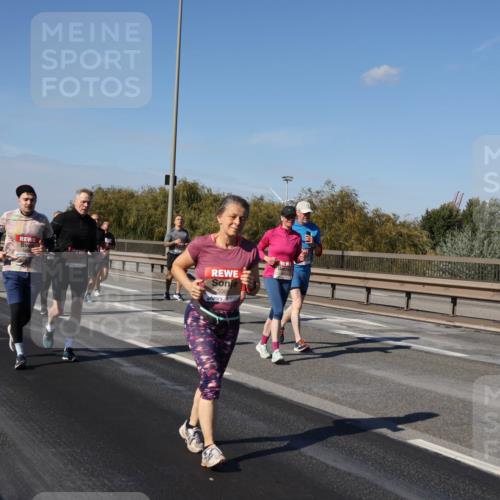 03.10.2025 - Köhlbrandbrückenlauf Julia Fischer http://msf.ph/oto/9015373 03.10.2025 13:13:12 Position 3 506 meine-sportfotos.de