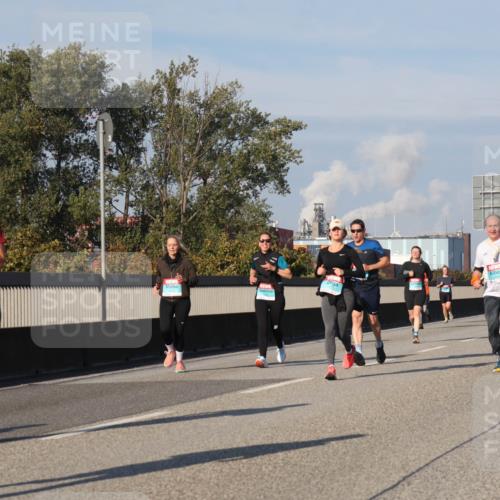 03.10.2025 - Köhlbrandbrückenlauf Luisa Fischer http://msf.ph/oto/9015456 03.10.2025 11:00:27 Position 3  meine-sportfotos.de