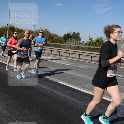 03.10.2025 - Köhlbrandbrückenlauf Julia Fischer http://msf.ph/oto/9015470 03.10.2025 13:13:37 Position 3 5289 meine-sportfotos.de