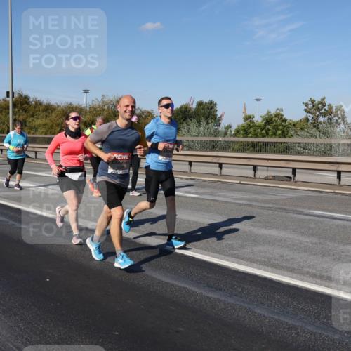 03.10.2025 - Köhlbrandbrückenlauf Julia Fischer http://msf.ph/oto/9015474 03.10.2025 13:13:38 Position 3  meine-sportfotos.de