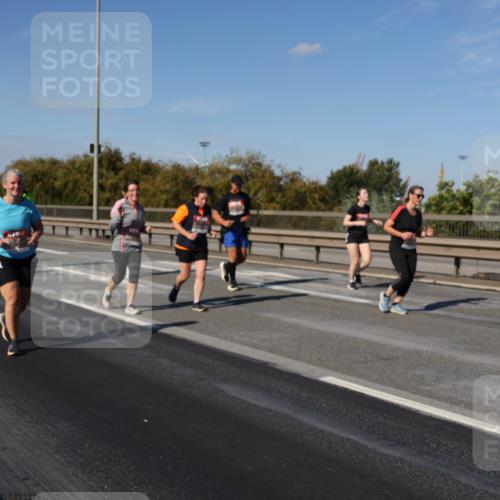 03.10.2025 - Köhlbrandbrückenlauf Julia Fischer http://msf.ph/oto/9015510 03.10.2025 13:13:44 Position 3  meine-sportfotos.de