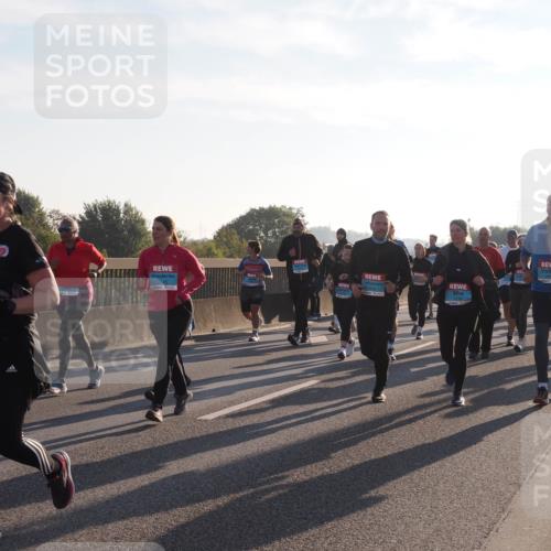03.10.2025 - Köhlbrandbrückenlauf Fabian Wolf http://msf.ph/oto/9015541 03.10.2025 09:25:22 Position 3 3754, 3543 meine-sportfotos.de