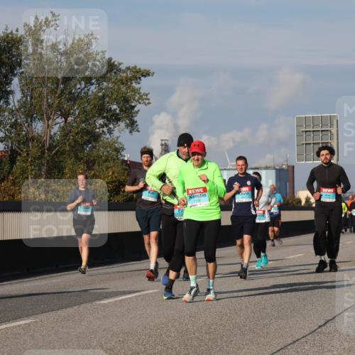 03.10.2025 - Köhlbrandbrückenlauf Luisa Fischer http://msf.ph/oto/9015560 03.10.2025 11:00:37 Position 3 1736 meine-sportfotos.de