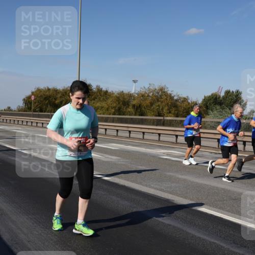 03.10.2025 - Köhlbrandbrückenlauf Julia Fischer http://msf.ph/oto/9015585 03.10.2025 13:13:56 Position 3  meine-sportfotos.de