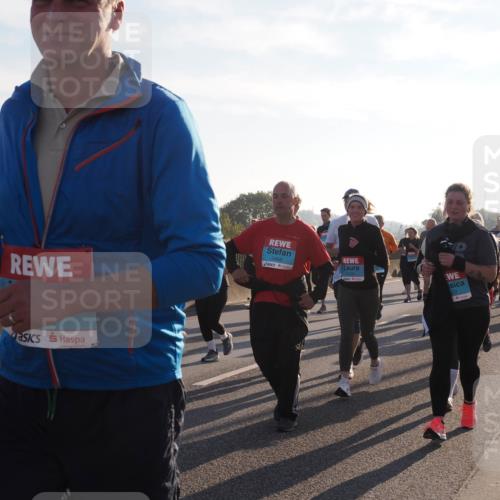 03.10.2025 - Köhlbrandbrückenlauf Fabian Wolf http://msf.ph/oto/9015648 03.10.2025 09:25:26 Position 3 2468, 3105, 72 meine-sportfotos.de