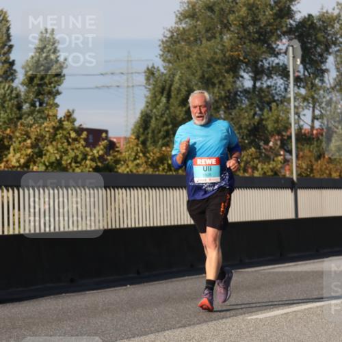 03.10.2025 - Köhlbrandbrückenlauf Luisa Fischer http://msf.ph/oto/9015704 03.10.2025 11:00:50 Position 3 1809 meine-sportfotos.de