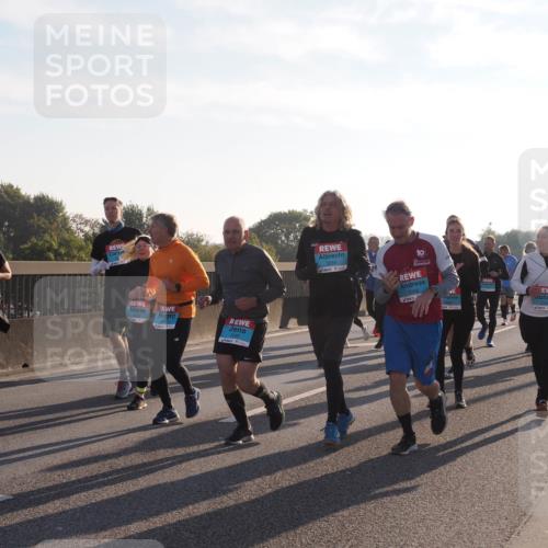 03.10.2025 - Köhlbrandbrückenlauf Fabian Wolf http://msf.ph/oto/9015755 03.10.2025 09:25:29 Position 3 3551, 3090, 3089, 10, 3088 meine-sportfotos.de