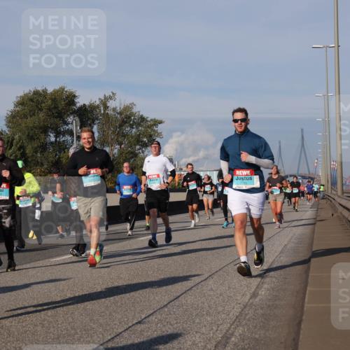 03.10.2025 - Köhlbrandbrückenlauf Luisa Fischer http://msf.ph/oto/9015793 03.10.2025 11:00:59 Position 3 3779, 1551, 3180 meine-sportfotos.de